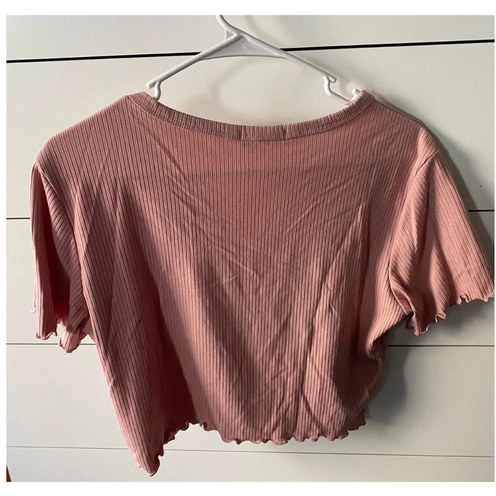 ROMWE Ribbed Pink Button-Down Shirt - Picture 2 of 3